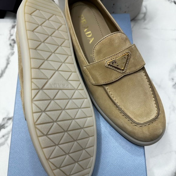 Prada Saint Tropez Suede Loafers size 38.5 - Picture 10 of 13